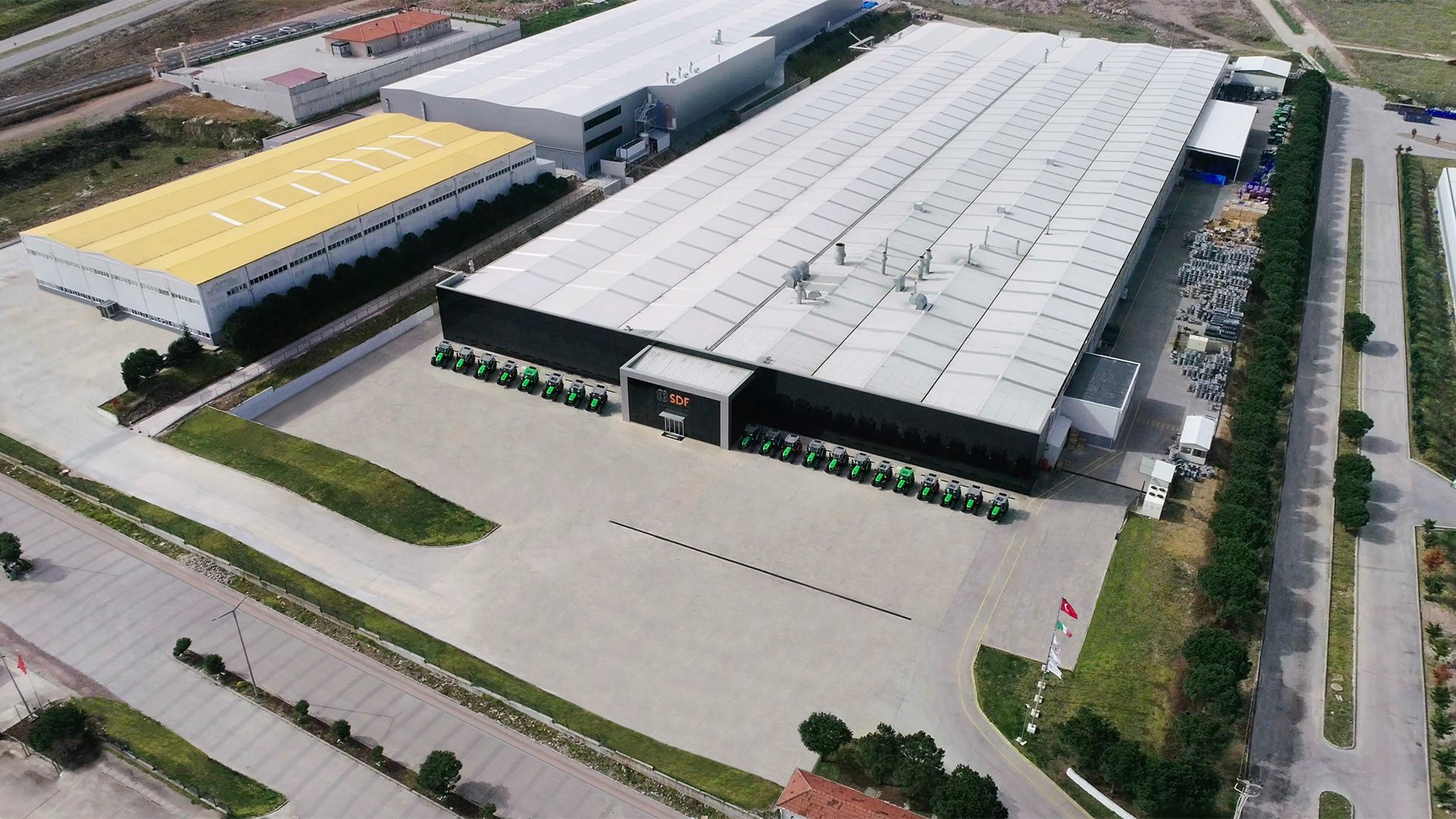 DEUTZ-FAHR-Production-Plants_Bandirma.jpg