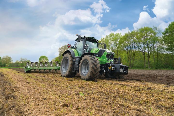 vieren Lieve doden Tractors and Combine Harvesters - Home - DEUTZ-FAHR