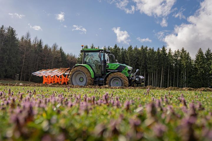 DEUTZ-FAHR introduces new Agrofarm C tractor